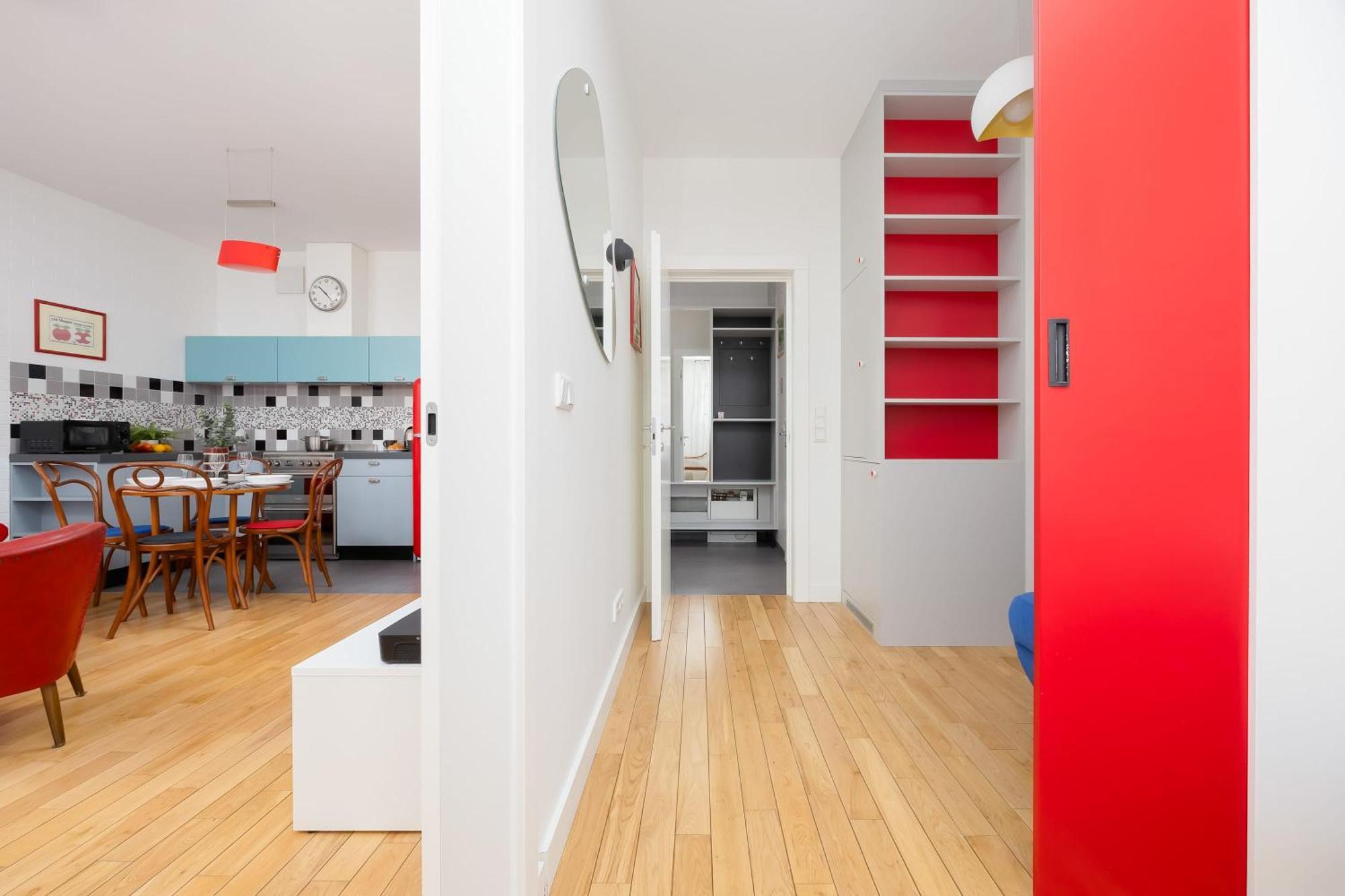 Leszczynska American Retro With Balcony Warsaw's Powisle By Renters Warszawa