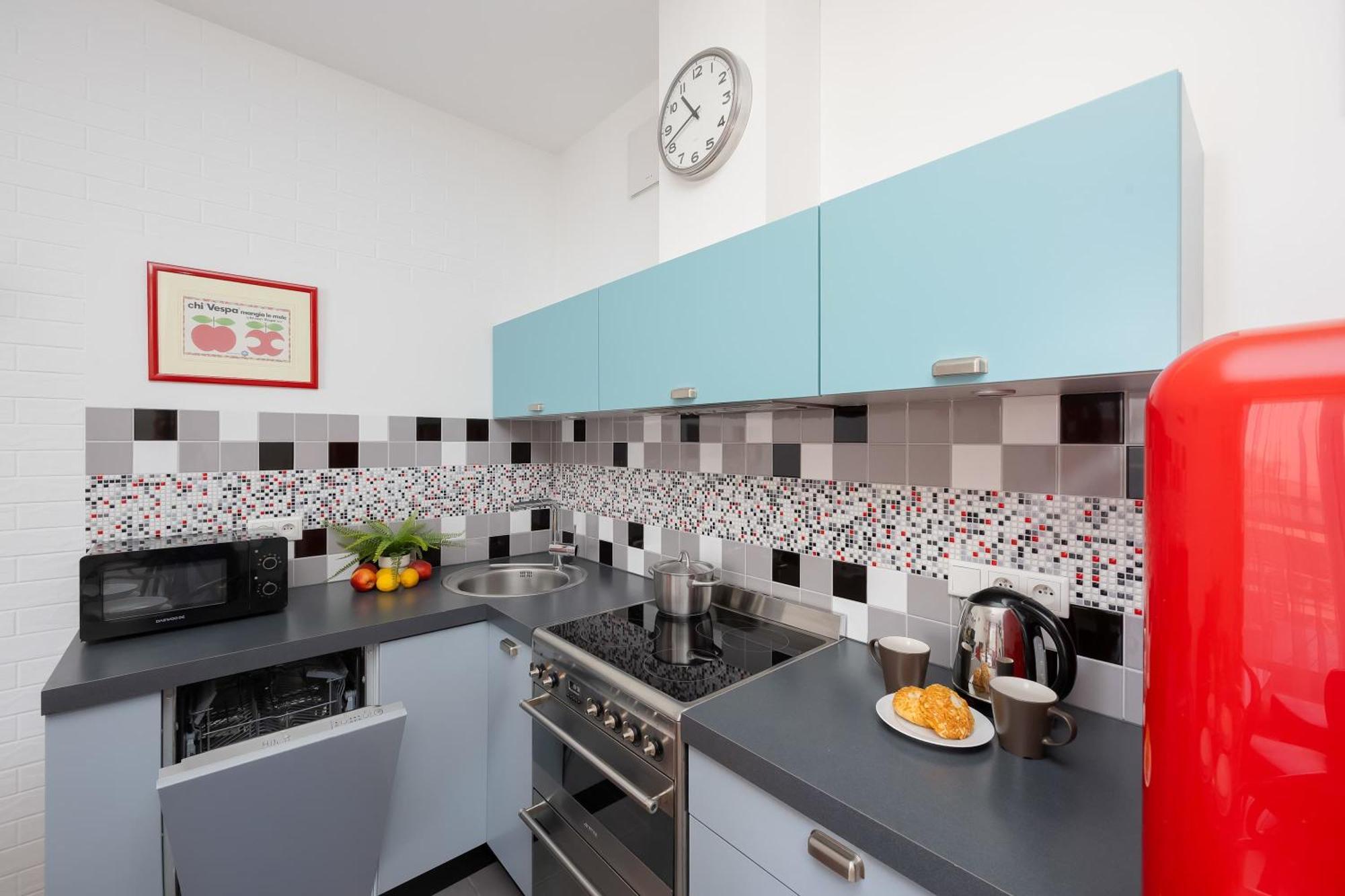 Leszczynska American Retro With Balcony Warsaw's Powisle By Renters Apartament